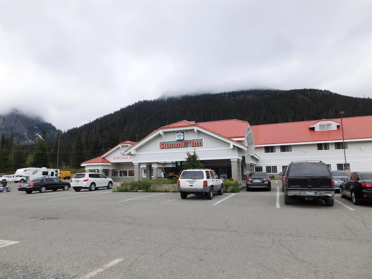 The Summit Inn Snoqualmie Pass Exteriör bild